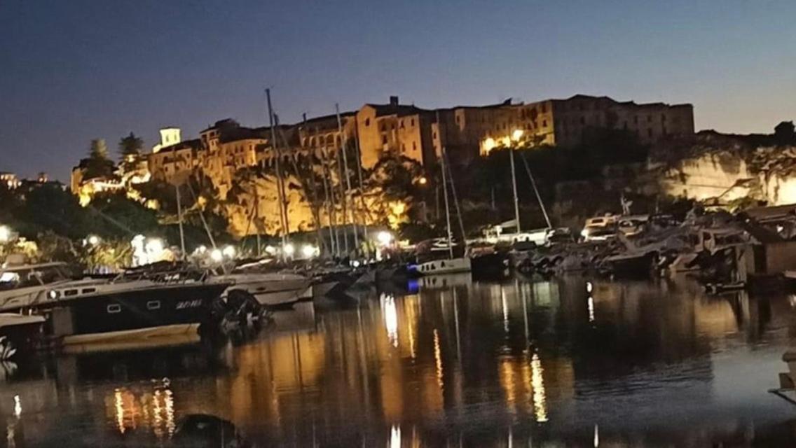Vila Il Vecchio Fienile Tropea Brattiro Exteriér fotografie